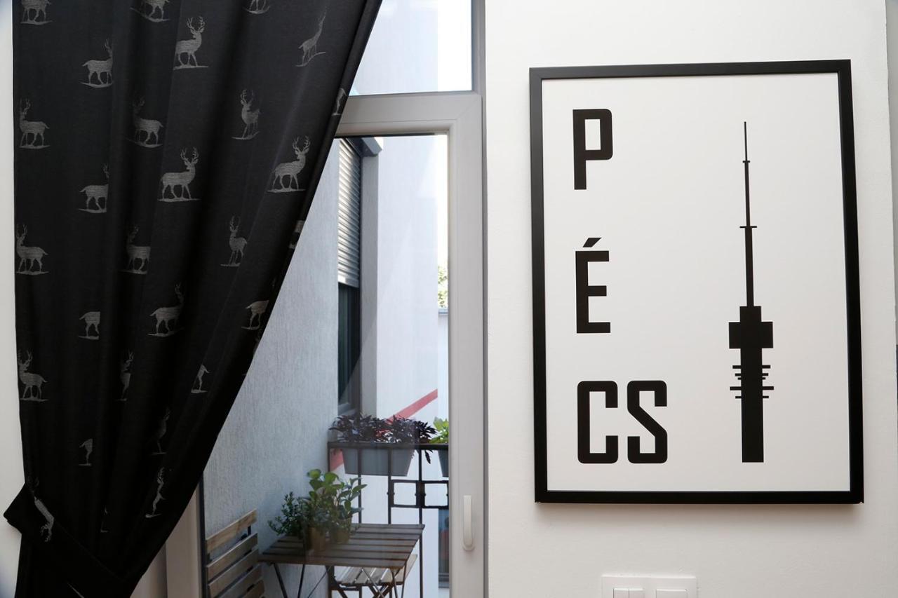 Mini Flat Apartman Pecs Bagian luar foto
