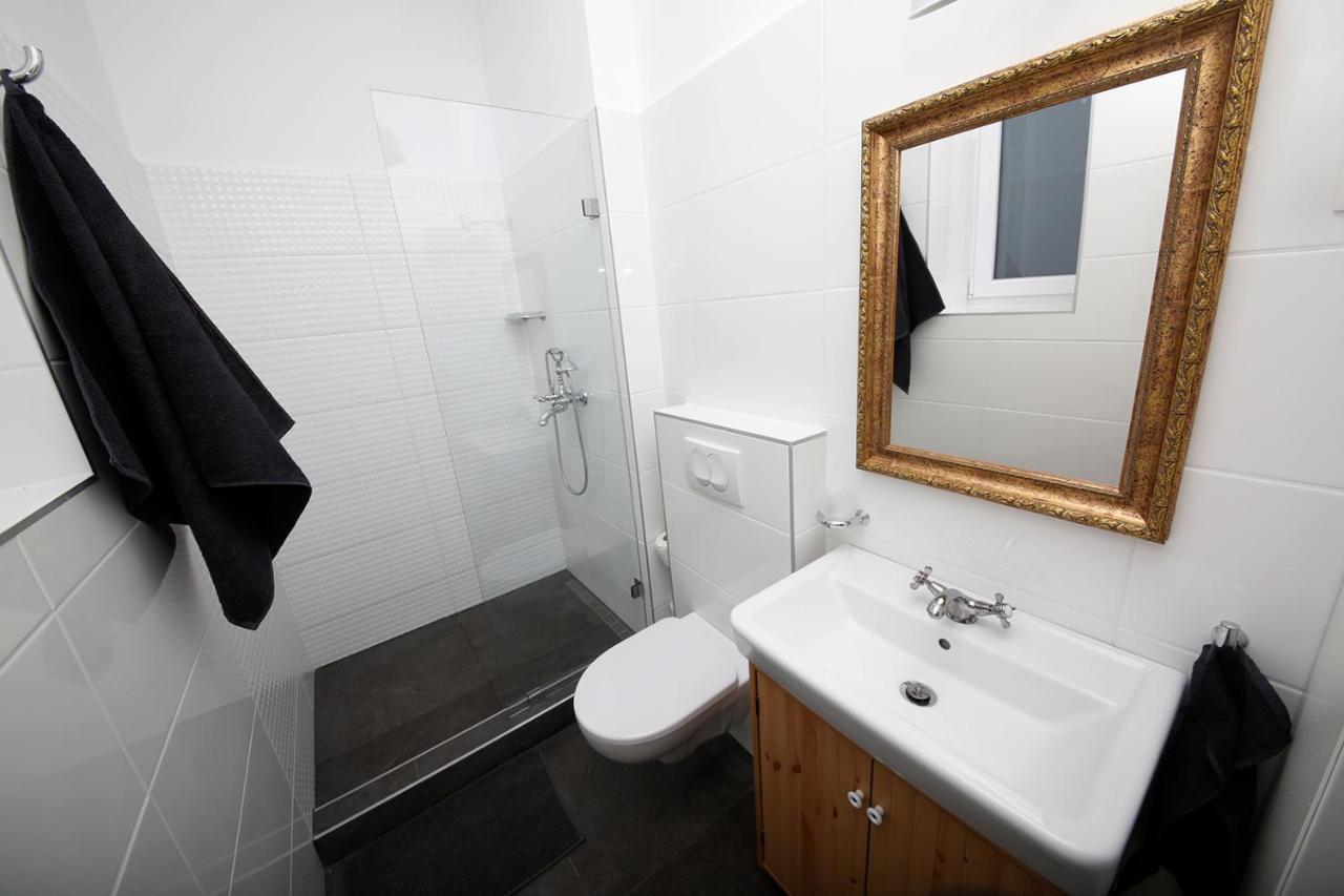 Mini Flat Apartman Pecs Bagian luar foto